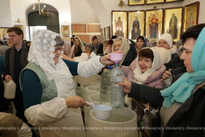 Прихожане Спасо-Вознесенского храма г. Копыля стали свидетелями чина Великого освящения воды