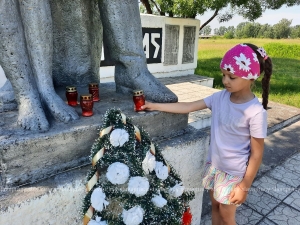 Не словом, а делом: юные патриоты привели в порядок место памяти земляков