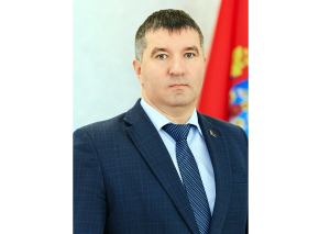 Копыльщина в списках отличников: председатель райисполкома удостоен высокой награды
