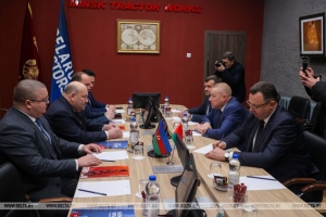 Делегация Азербайджана посетила Минский тракторный завод