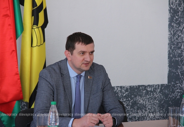 Залог мира и суверенитета: в «ПМК-11 г. Копыля» обсудили вопросы обороноспособности