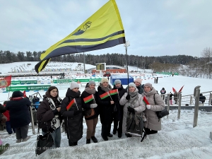 Снег, скорость, мишени: делегация Копыльщины в числе болельщиков на международной биатлонной арене