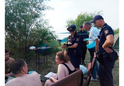 Отдых с протоколом: в Семежево нарушителя выявили во время рейда по диким пляжам