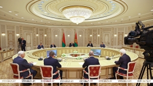 Президент видит возможности для достижения товарооборота в $1 млрд с Калужской областью