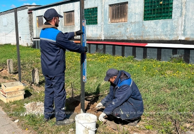 Порядок в каждой детали: как в Копыле облагораживают территорию возле крупных торговых точек?