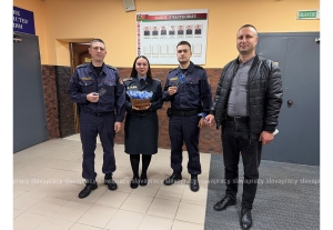 Служба и семья: в Копыльском РОВД поздравили сотрудников с Днем отца