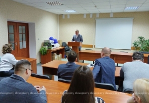 Приоритеты новой пятилетки обсудили в представительстве Белгосстраха по Копыльскому району