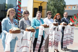 Мосты дружбы: как Копыльщина и российские регионы строят общее настоящее и будущее