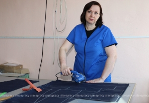 С заботой о каждом: Копыльский комбинат бытового обслуживания уверенно смотрит в будущее