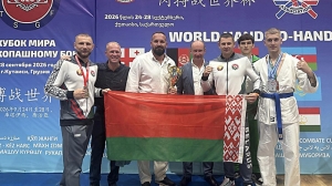 Три медали Кубка мира по рукопашному бою