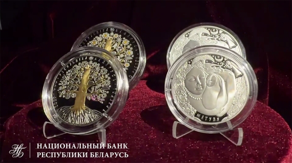 Памятные монеты «Матуля» выходят в обращение – где и за сколько купить новинку