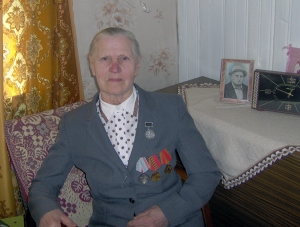 Сквозь колючую проволоку: воспоминания Надежды Филипповны Зубович (Кузнецовой)