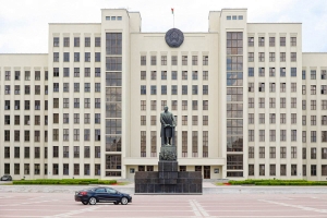 Рассказываем о самых важных для граждан законопроектах, которые рассмотрят и примут депутаты