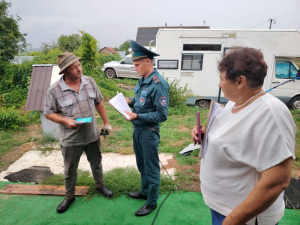 В Копыльском районе сотрудники РОЧС провели пожарно-профилактическую акцию