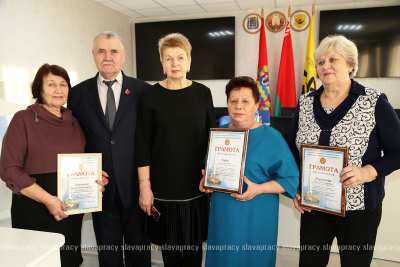 Подарки и поздравления – ветеранам Копыльщины