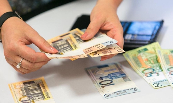 Кому готовы платить от 8000 рублей? Самые дорогие предложения июля