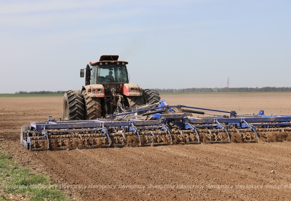 От подкормки до сева – промежуточные итоги посевной в Копыльском районе
