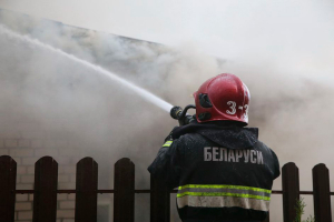 В Копыльском районе горел жилой дом