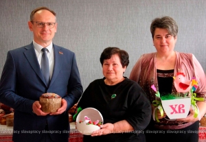 Акция «Подари радость ближнему» пришла в Грозовский социальный пансионат «Липовый рай»