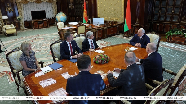 Прямой диалог с Вашингтоном: спецпосланник США передаст Дональду Трампу мнение Президента Беларуси