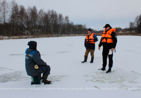 Опасная рыбалка – спасатели Копыльщины вышли в рейды на водоемы