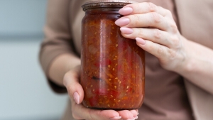 Не делайте этого с банками! Ошибка, из-за которой заготовки плесневеют