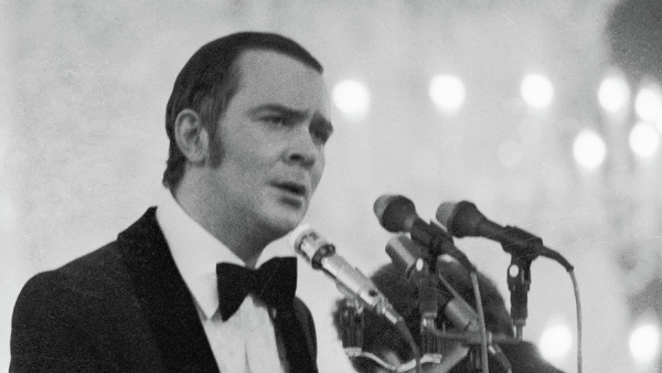 Муслим Магомаев: вышел из народа – в нем и остался