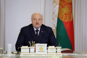 Президент о задачах местной власти: &quot;Ответственность за все и никакой дистанции от людей&quot;