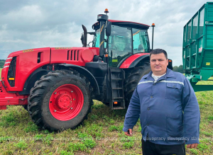 Механизатор Андрей Волков: с особой любовью к земле и технике