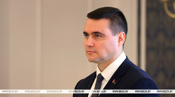 Какие новые специальности откроются в вузах в 2025 году, рассказал Иванец