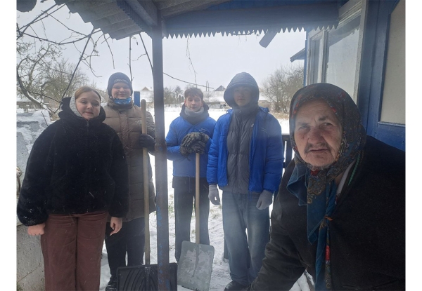 Учащиеся СШ №2 г. Копыля присоединились к областной акции «Эстафета добра»