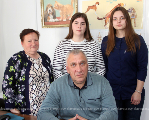 Случайных людей здесь нет: рассказываем о работе ветеринарных врачей Копыльщины