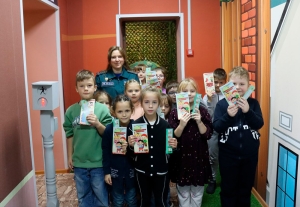 Уроки безопасности: как гимназисты Копыля провели каникулы в мини-центре безопасности?