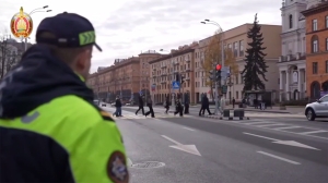 &quot;Уступи дорогу пешеходу&quot;: ГАИ по всей стране проводит Единый день безопасности дорожного движения