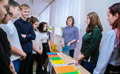 Сколько часов можно работать несовершеннолетним