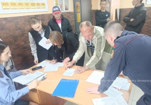 Шанс изменить жизнь: как на Копыльщине помогают вернуться в нормальное русло