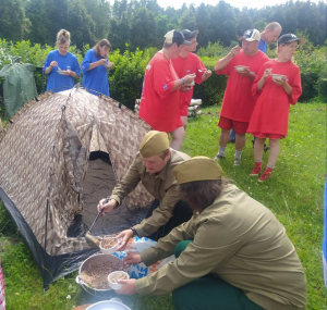 В Грозовском социальном пансионате развернулась военно-спортивная игра-квест &quot;Зарница&quot;