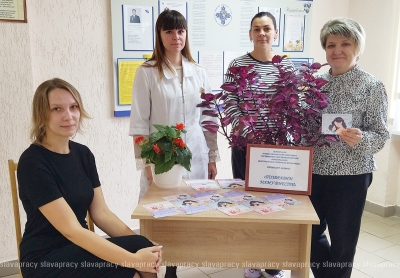 Говорите мамам нежные слова: как в Копыльской ЦРБ поздравили самых дорогих людей