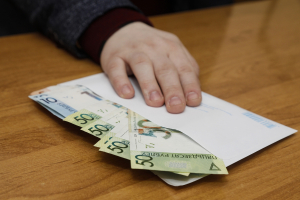 Руководители сельхозпредприятий Минщины осуждены за взятки