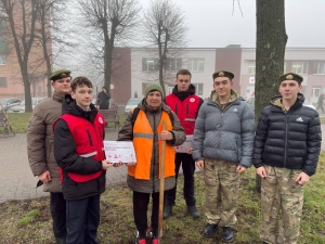 В Копыле волонтеры напомнили о важности здоровья зимой