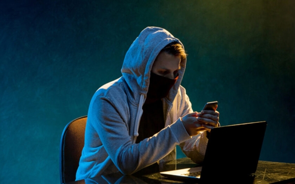 Задержали интернет-мошенника, торгующего несуществующими товарами